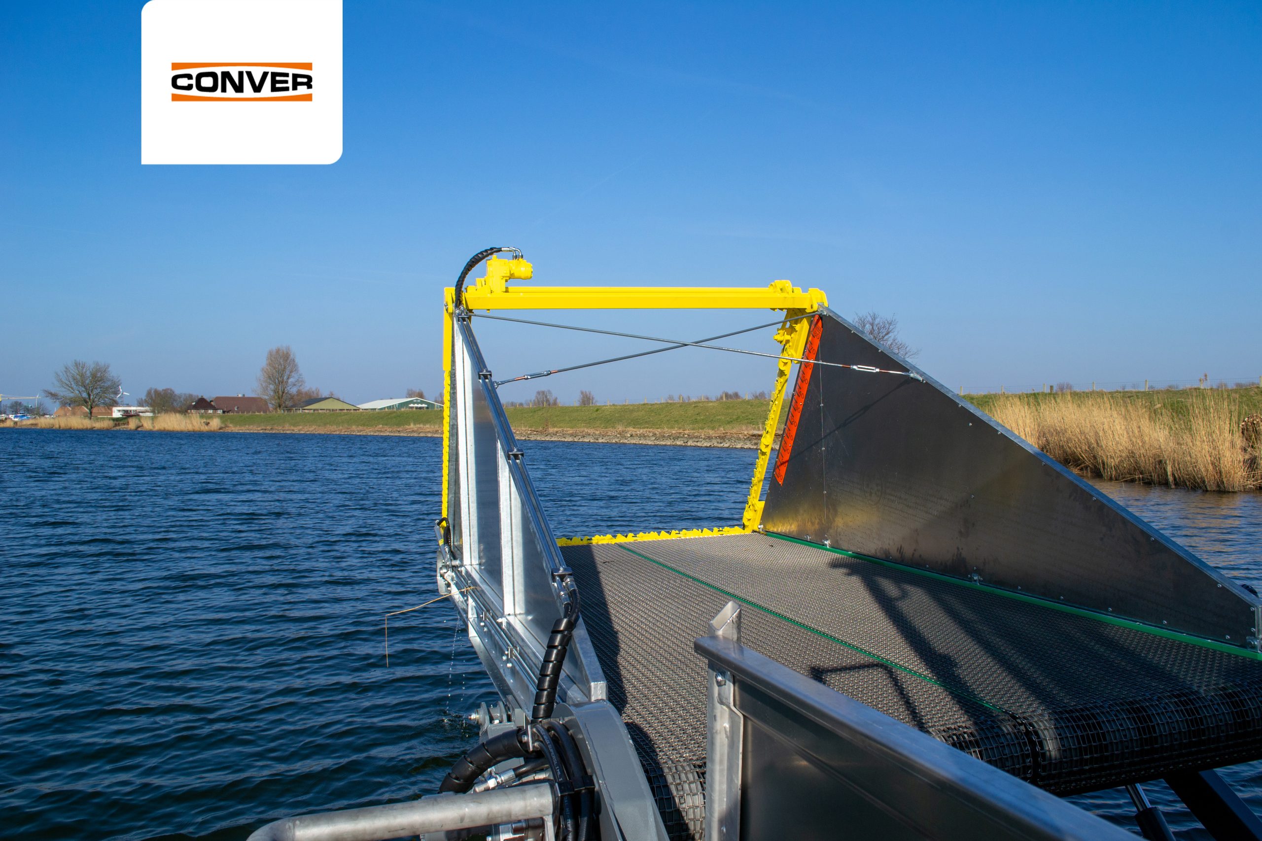 Conver MC103 with logo (1)